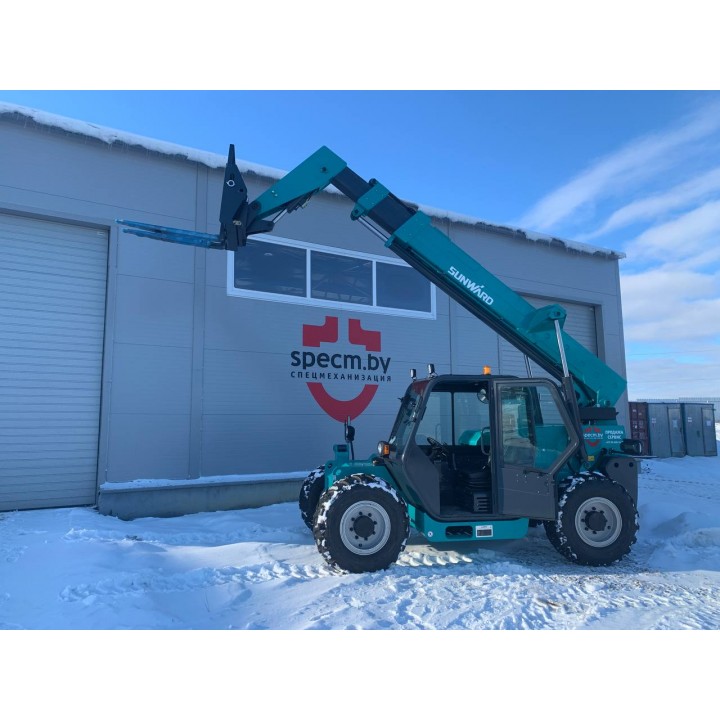 Телескопический погрузчик Sunward SWTH2710
