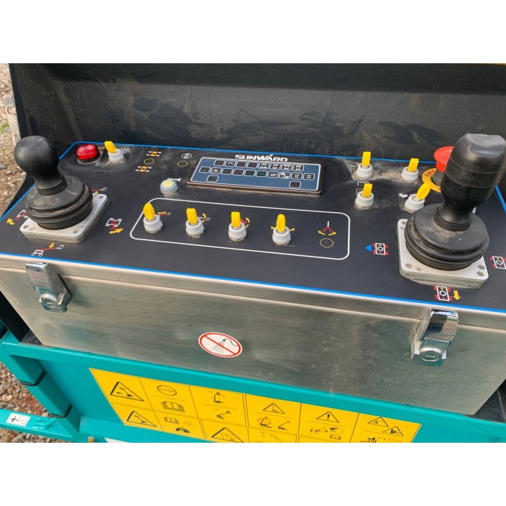 Телескопический дизельный подъемник Sunward SWT22J